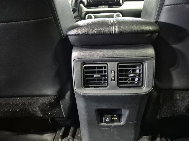 Used 2020 Toyota RAV4 Limited image 24