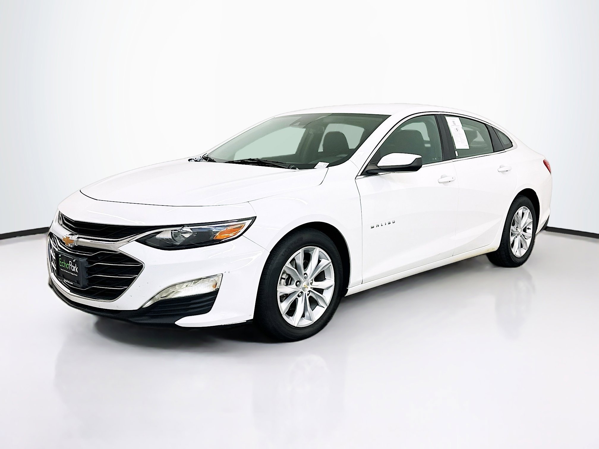 Used 2023 Chevrolet Malibu LT FWD image 3