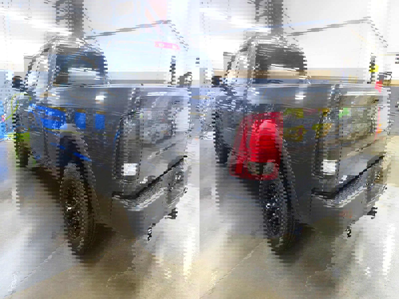 Used 2021 RAM 1500 Classic Warlock video 4