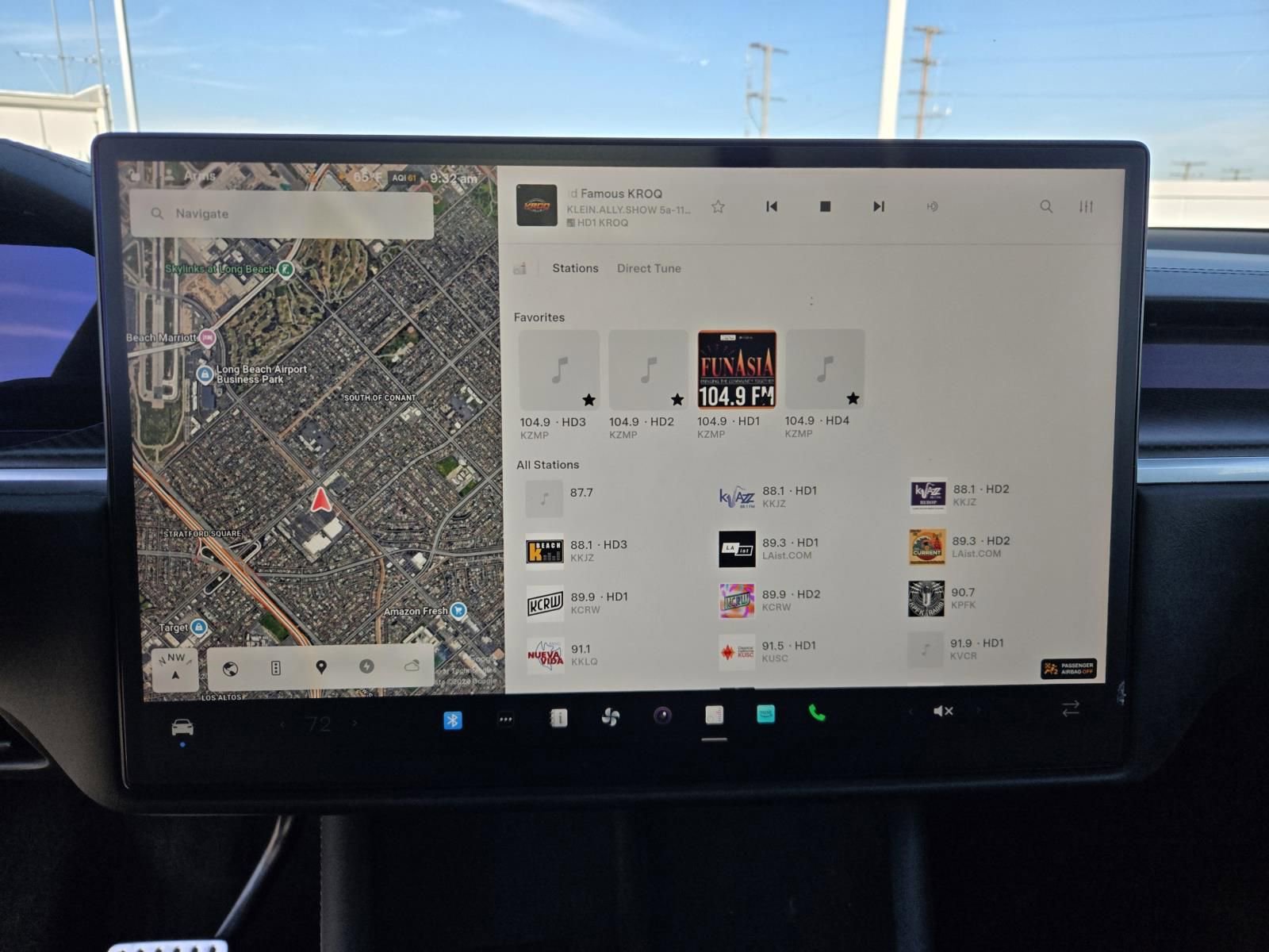 Used 2022 Tesla Model X Plaid image 11