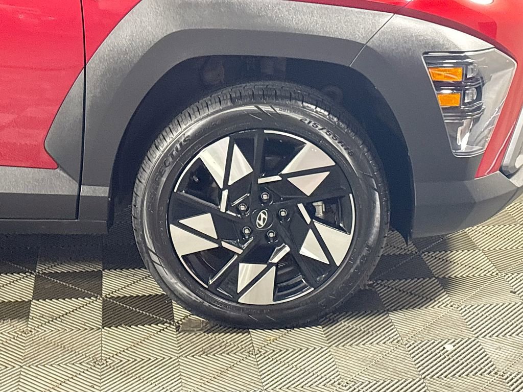 Used 2025 Hyundai Kona SEL image 22