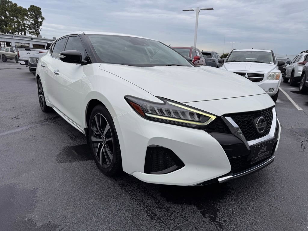 Used 2022 Nissan Maxima SV w/ Floor Mat Group FWD image 7