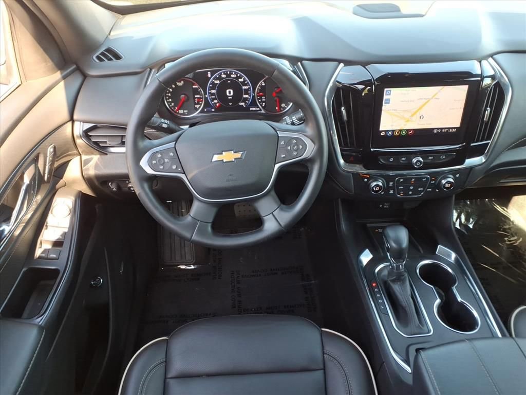 Used 2023 Chevrolet Traverse Premier AWD/4WD image 25