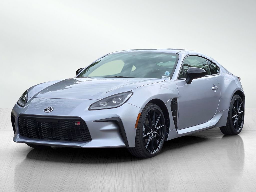 Used 2024 Toyota GR86 Premium image 8