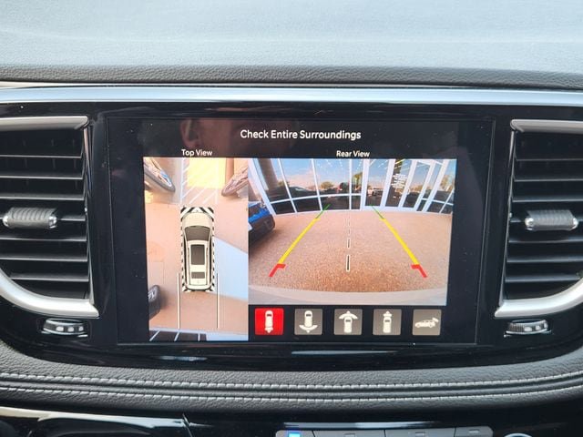 New 2026 Chrysler Pacifica Select FWD image 13