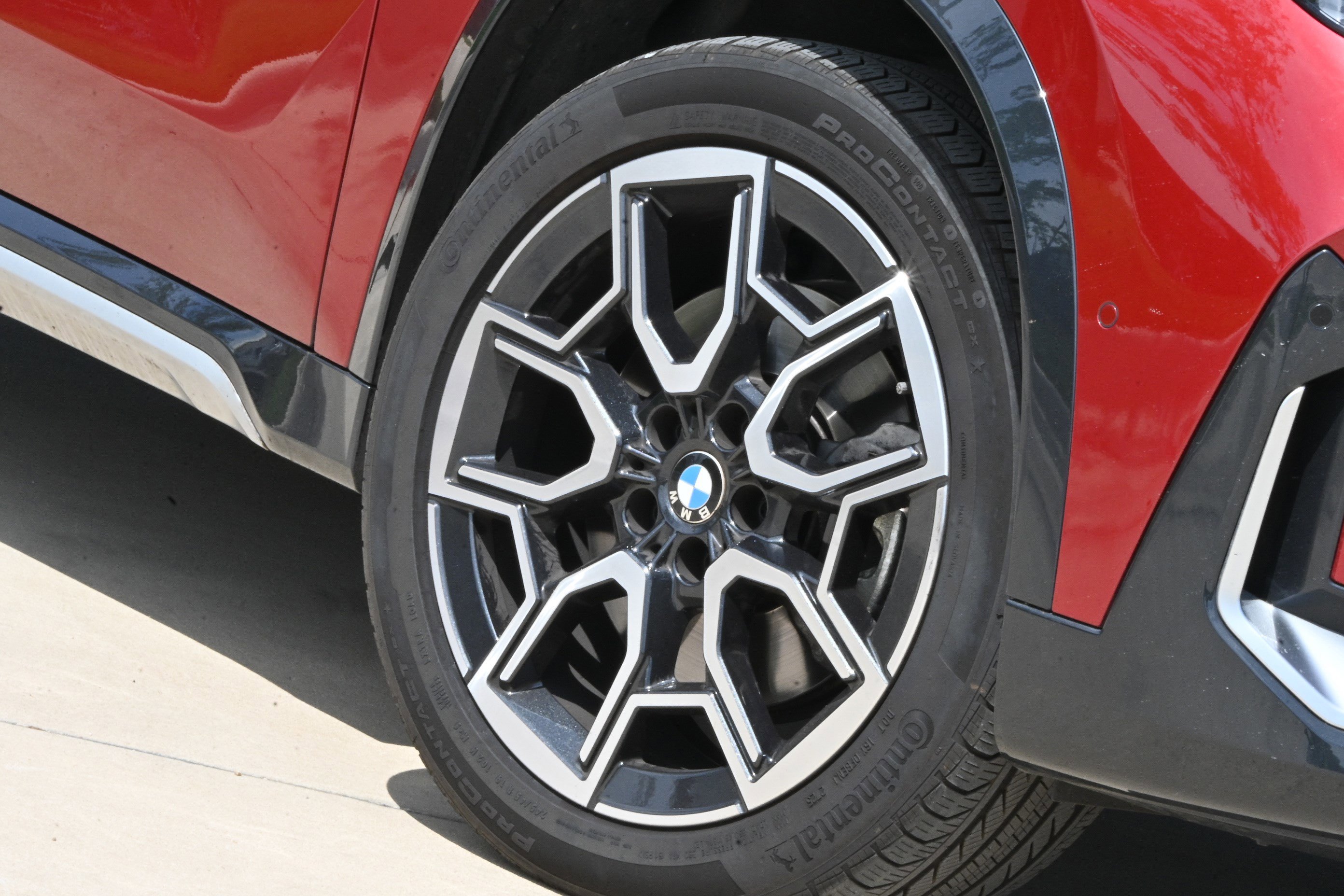 Certified 2026 BMW X1 xDrive28i AWD/4WD image 11