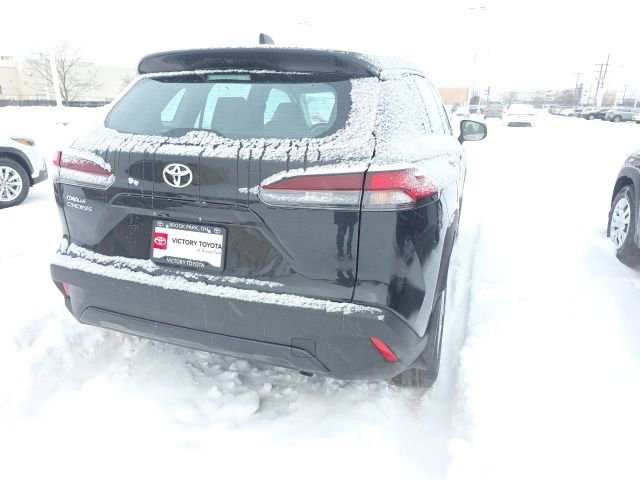 Used 2026 Toyota Corolla Cross L FWD image 7
