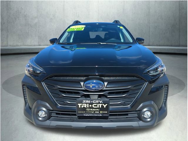 Used 2025 Subaru Outback Onyx Edition image 10