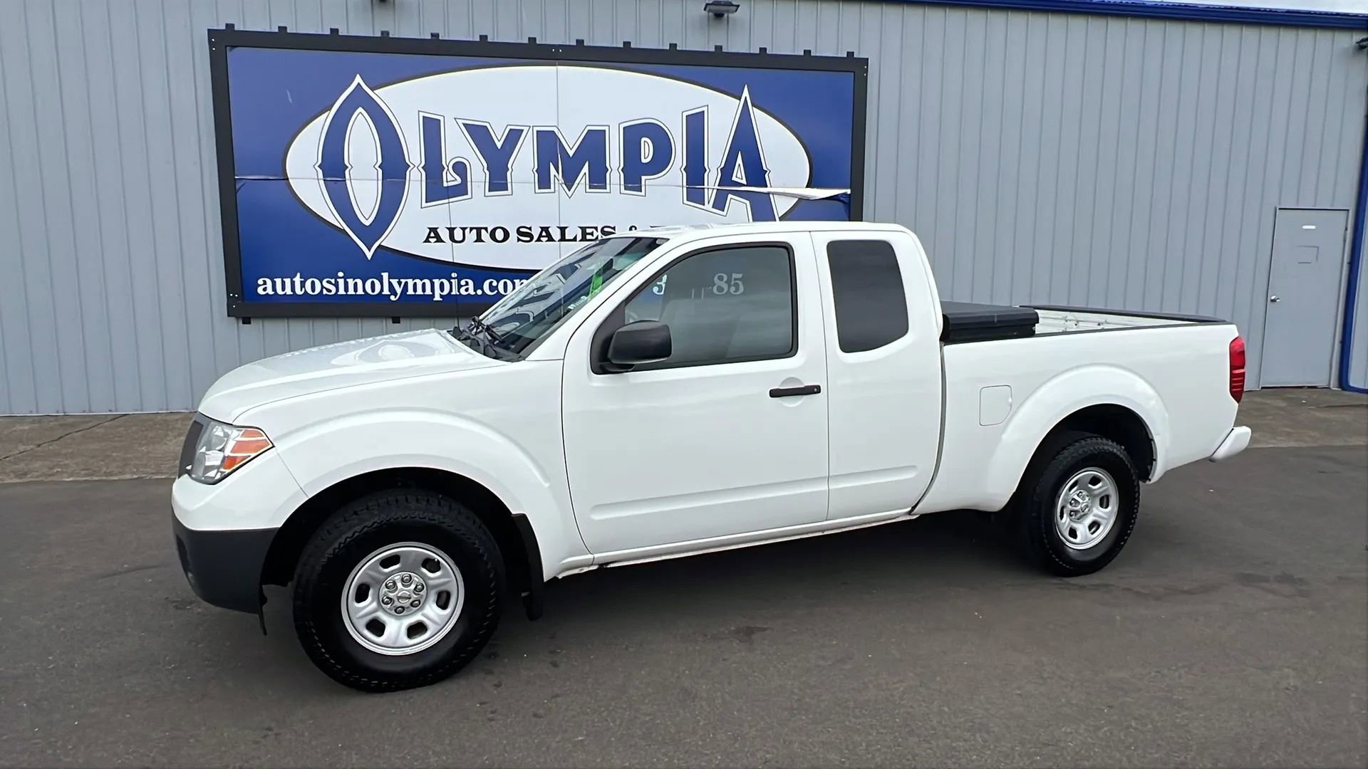 Used 2019 Nissan Frontier S RWD image 1