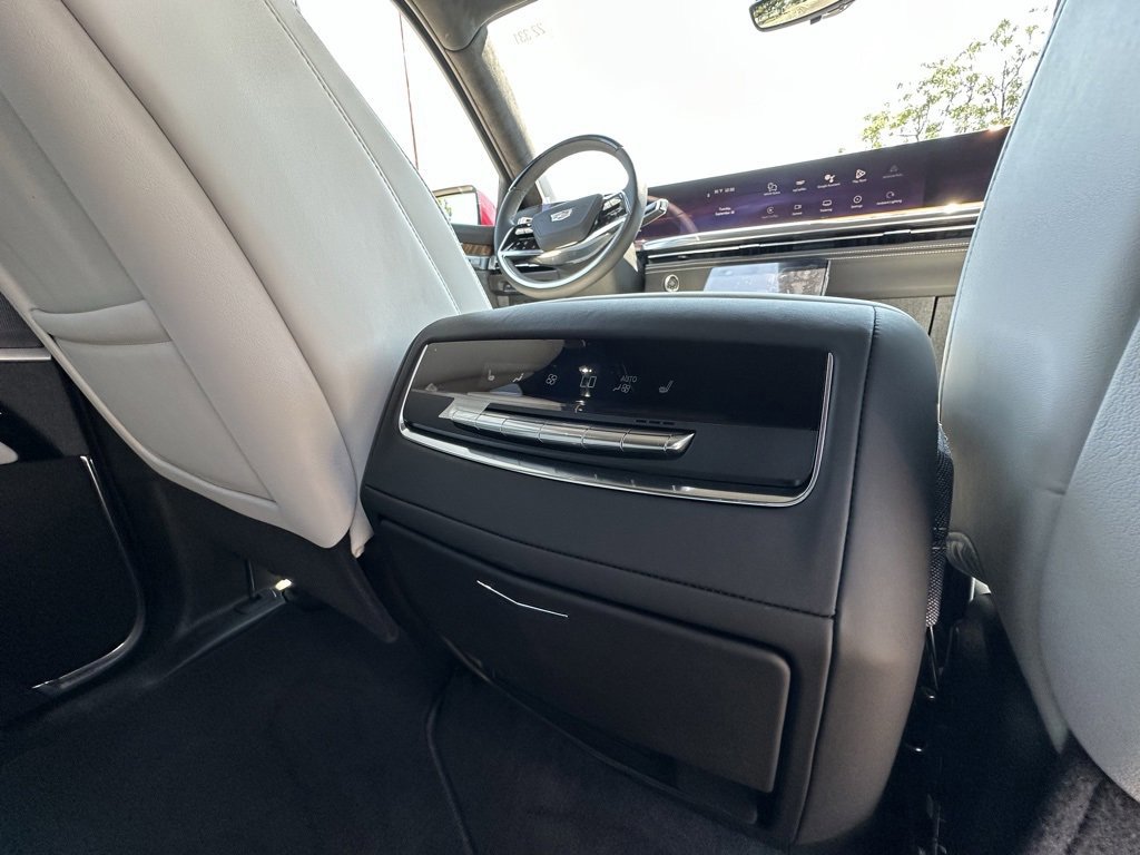New 2026 Cadillac Escalade ESV Platinum Sport image 23