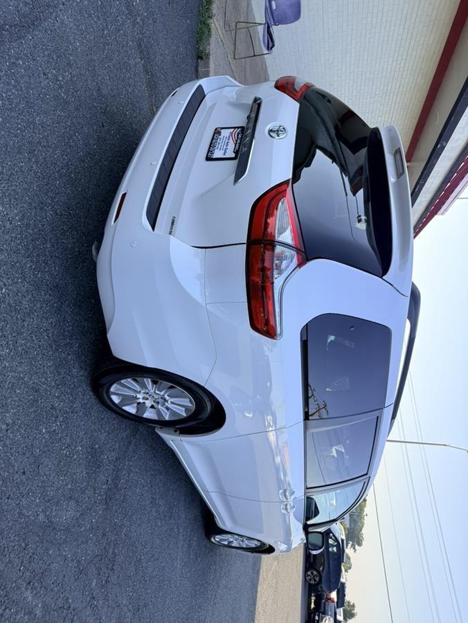 Used 2015 Toyota Sienna Limited Premium FWD image 9