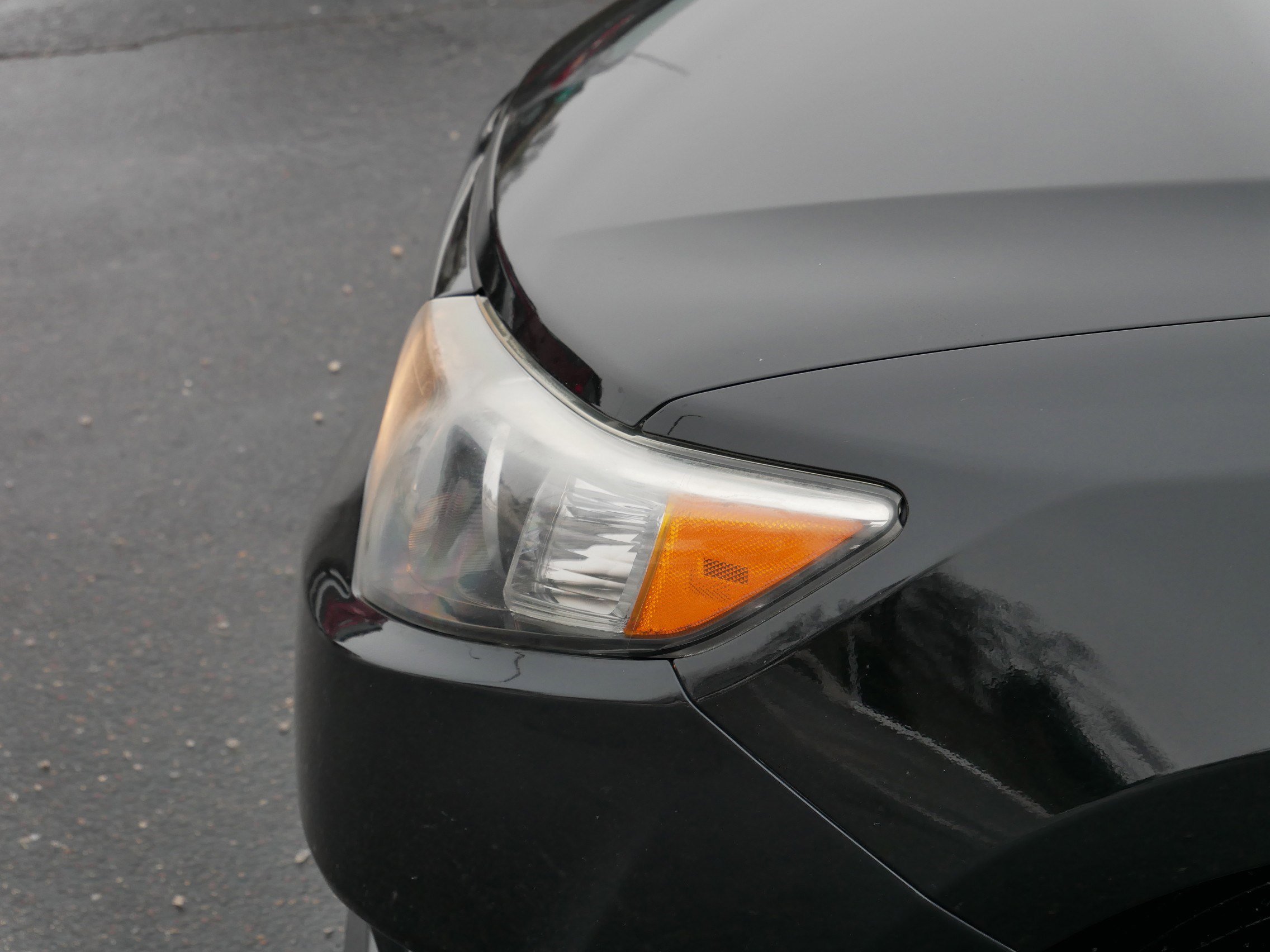 Used 2014 Toyota Camry L image 16