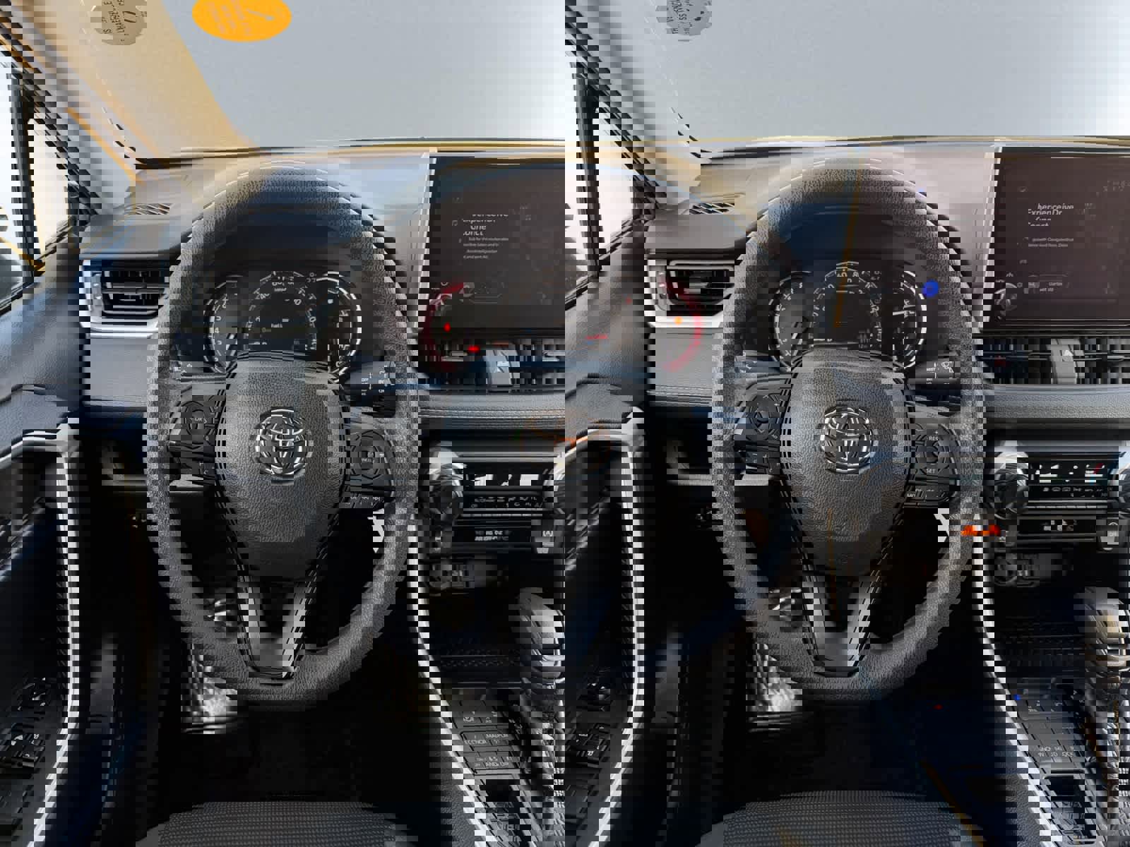 Used 2023 Toyota RAV4 LE image 17