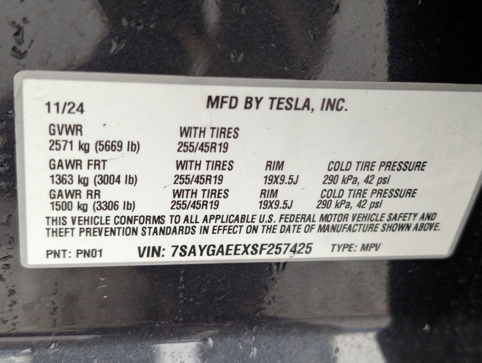 Used 2025 Tesla Model Y Long Range image 19