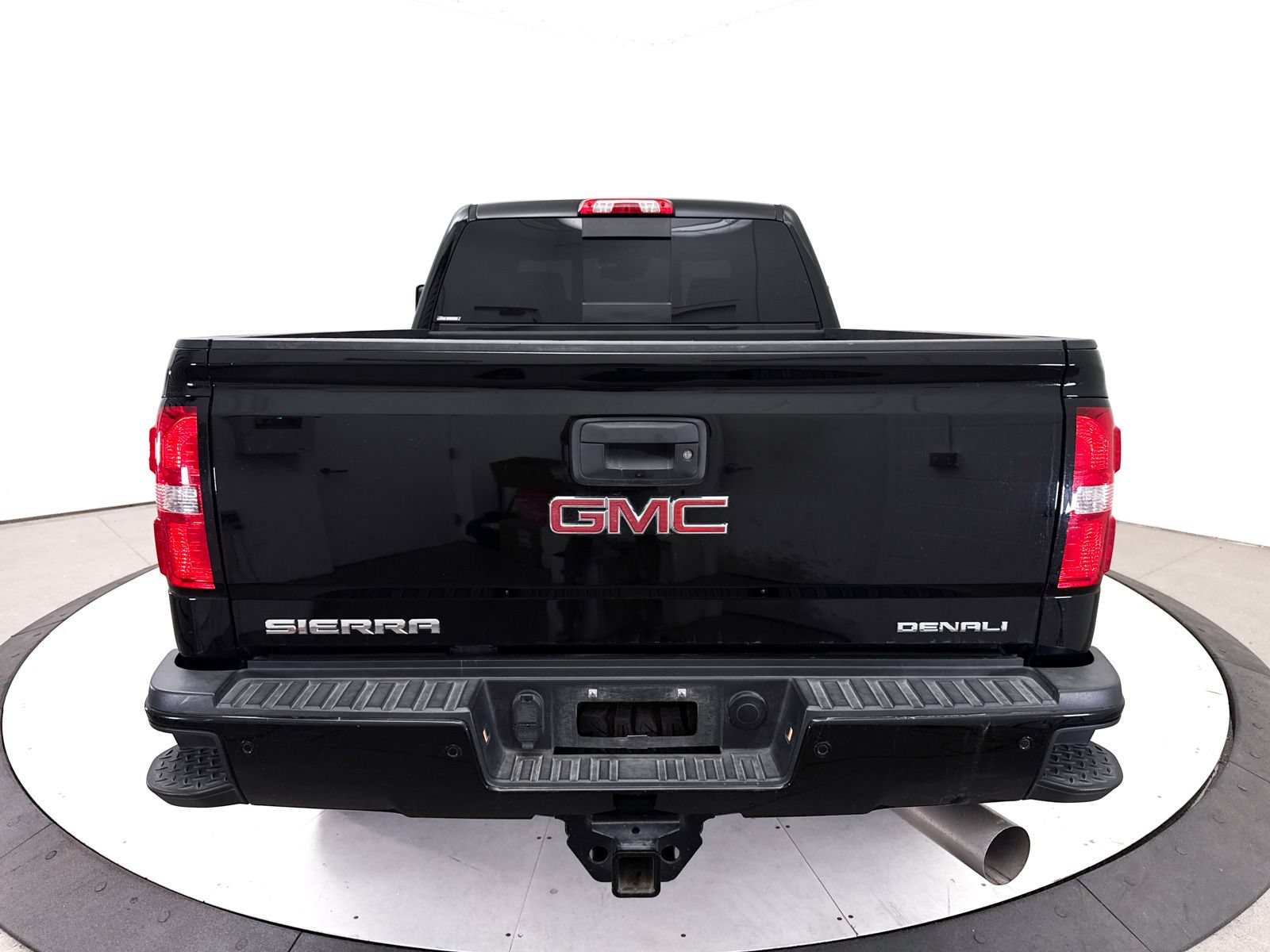 Used 2019 GMC Sierra 2500 Denali AWD/4WD image 16