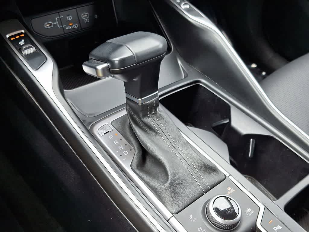 Used 2024 Kia Sorento S AWD/4WD image 14