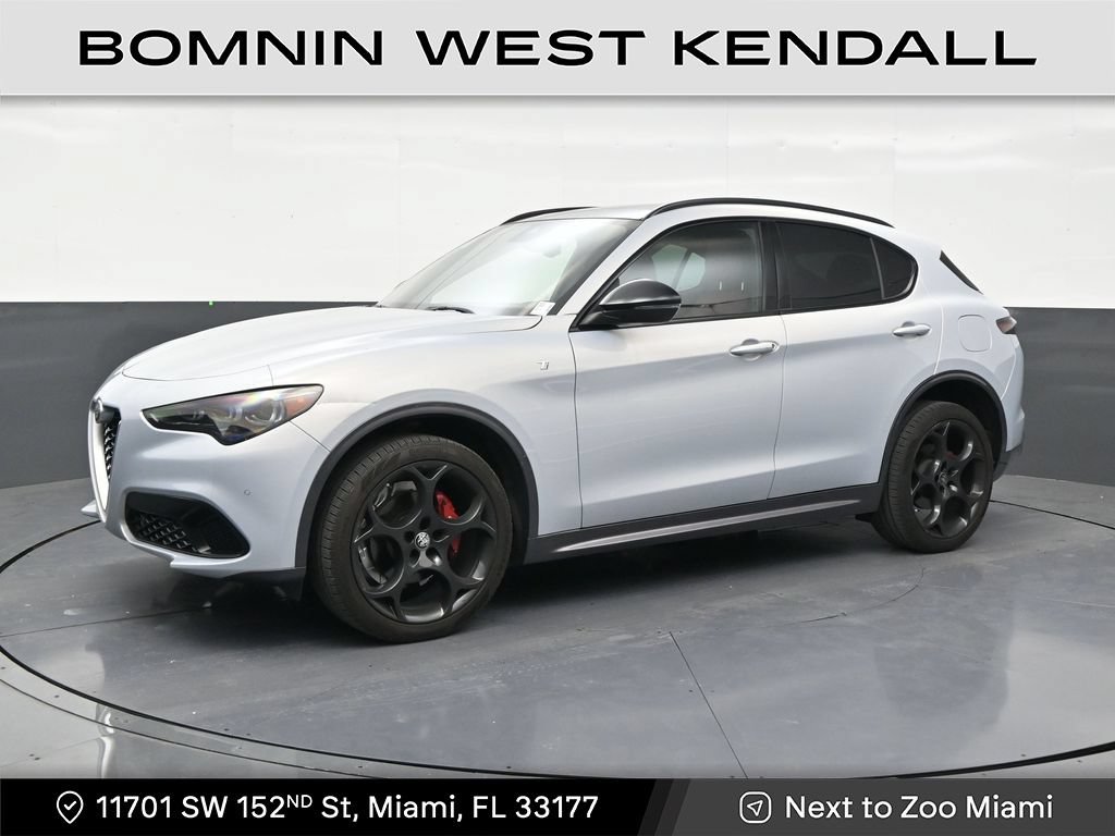 Used 2024 Alfa Romeo Stelvio Ti w/ Performance Driving Package AWD/4WD image 1