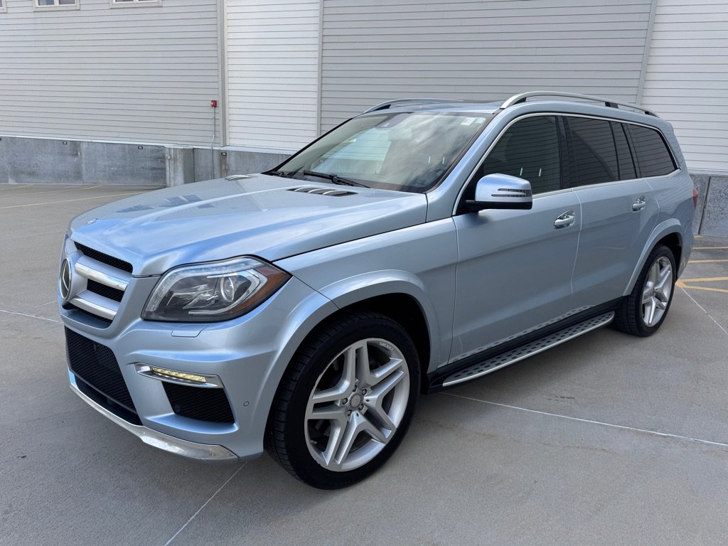 Used 2016 Mercedes-Benz GL 550 4MATIC image 7