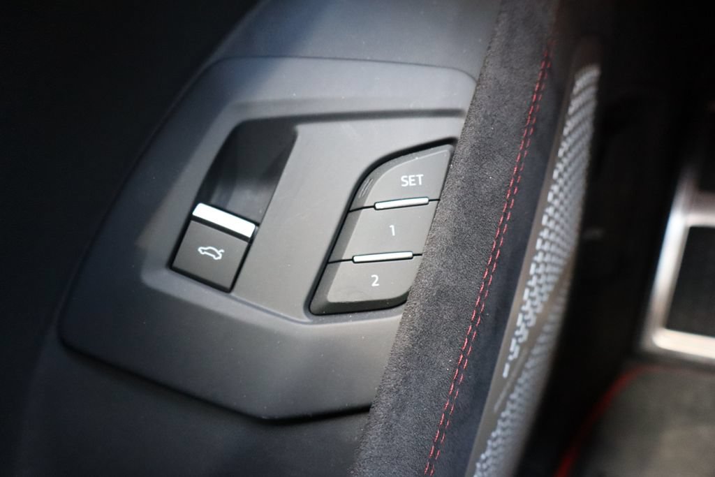 Used 2024 Lamborghini Urus S AWD/4WD image 29