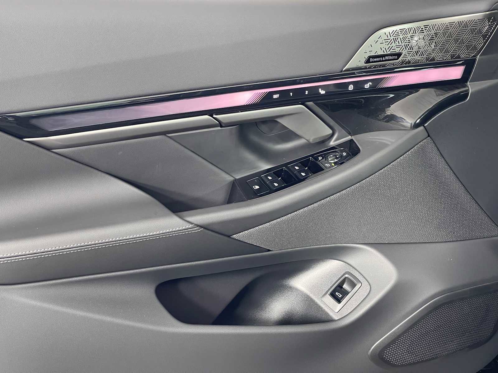 New 2026 BMW i5 eDrive40 image 17