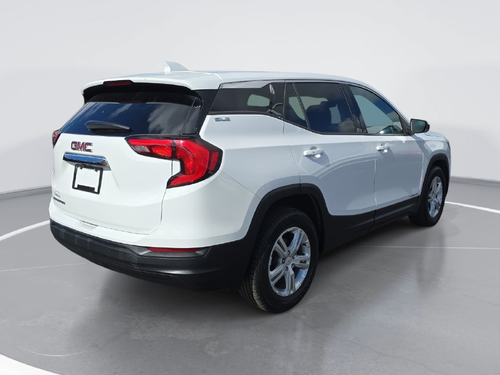 Certified 2020 GMC Terrain SLE w/ LPO, Floor Liner Package FWD image 3