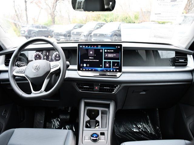 New 2026 Volkswagen Tiguan SE AWD/4WD image 18