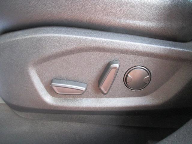 Used 2024 Ford Edge Titanium image 20