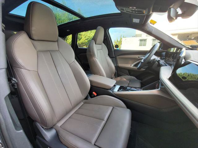 Certified 2025 Audi Q5 Premium w/ Premium Plus AWD/4WD image 25
