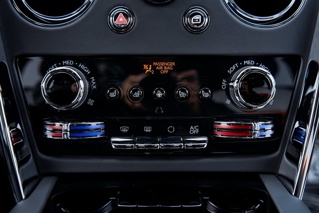 Used 2026 Rolls-Royce Cullinan image 75