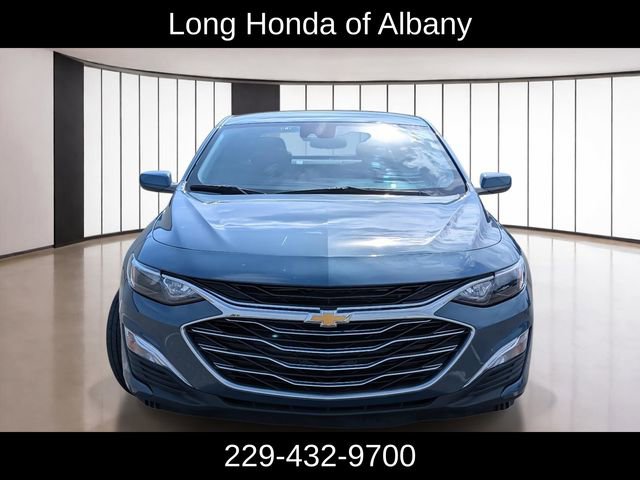 Used 2024 Chevrolet Malibu LS FWD image 2
