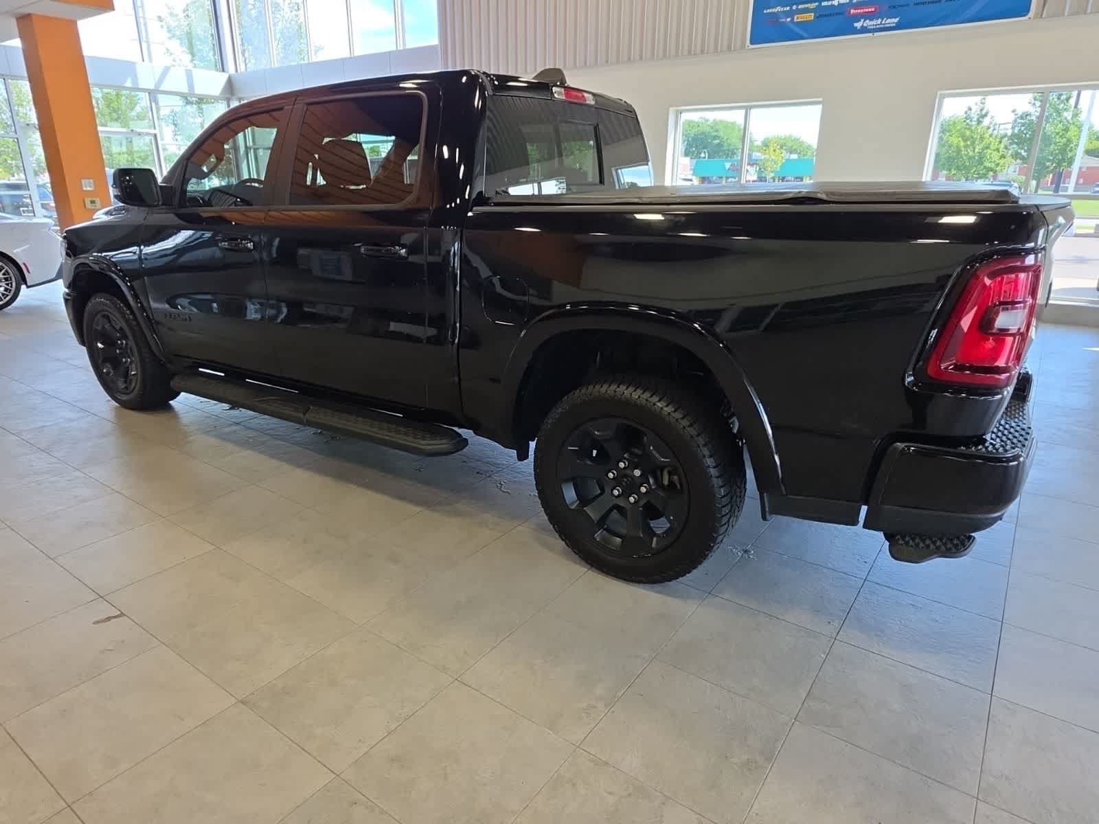 Used 2025 RAM 1500 Big Horn AWD/4WD image 11