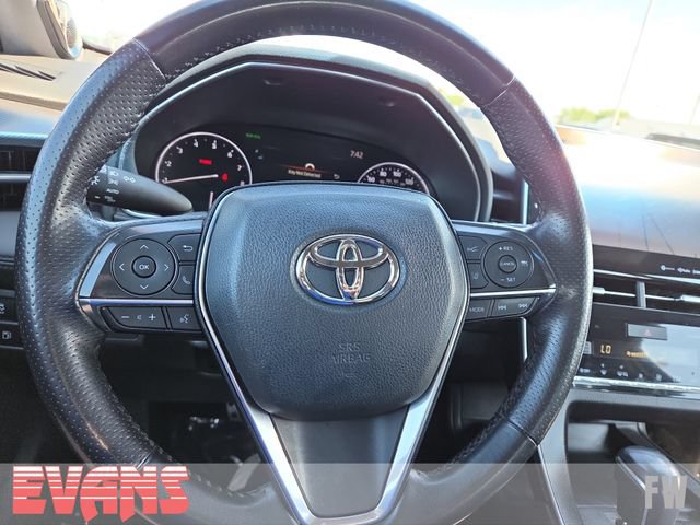 Used 2020 Toyota Avalon XSE w/ All Weather Liner Package FWD image 13