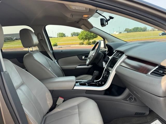 Used 2013 Ford Edge Limited FWD image 24