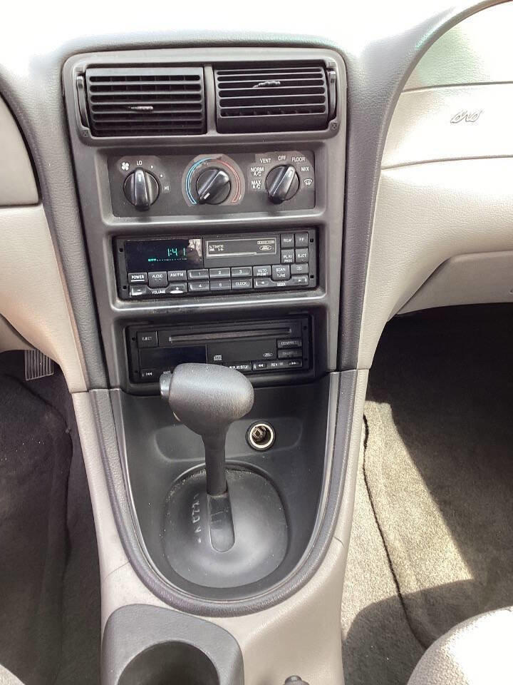 Used 1999 Ford Mustang Coupe image 10