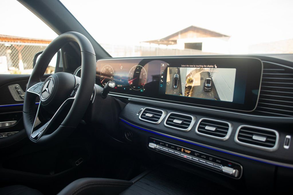 Used 2025 Mercedes-Benz GLE 450 4MATIC image 36