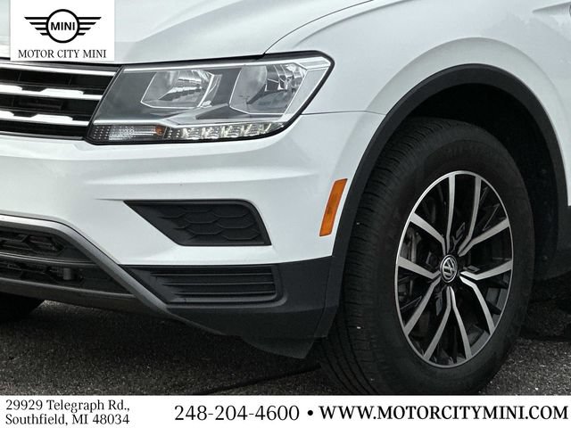Used 2021 Volkswagen Tiguan SE w/ Panoramic Sunroof Package AWD/4WD image 10