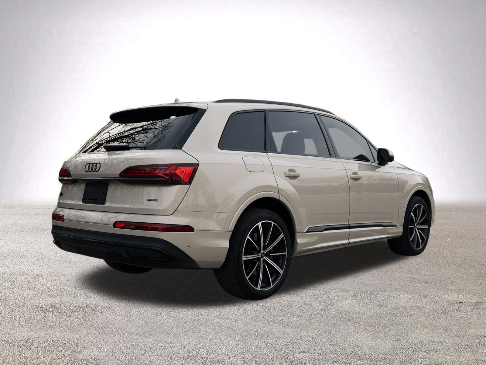Used 2022 Audi Q7 Premium Plus image 9
