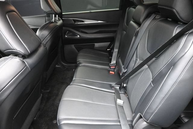 Used 2023 INFINITI QX60 Luxe w/ Performance Audio Package AWD/4WD image 17