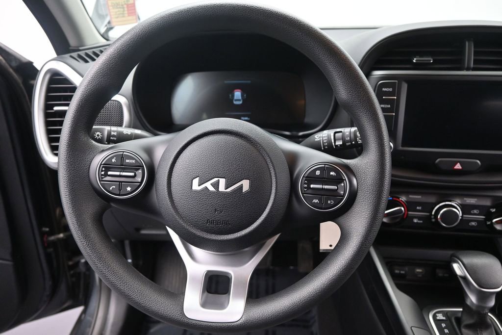Certified 2024 Kia Soul LX w/ Option Group 015 FWD image 29