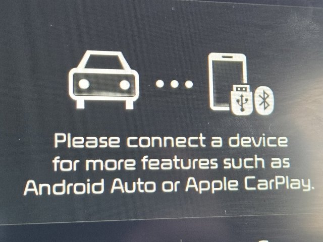 Used 2022 Kia Sportage LX image 3