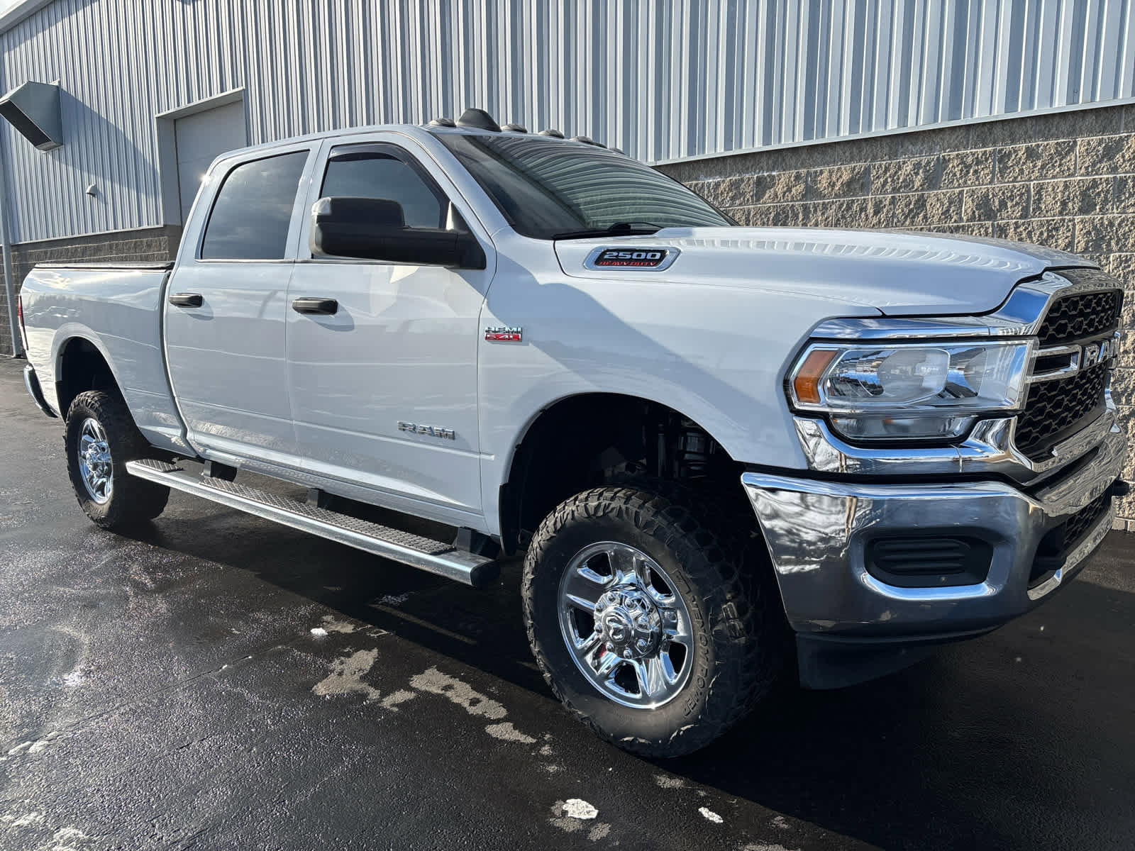 Used 2022 RAM 2500 Tradesman image 2