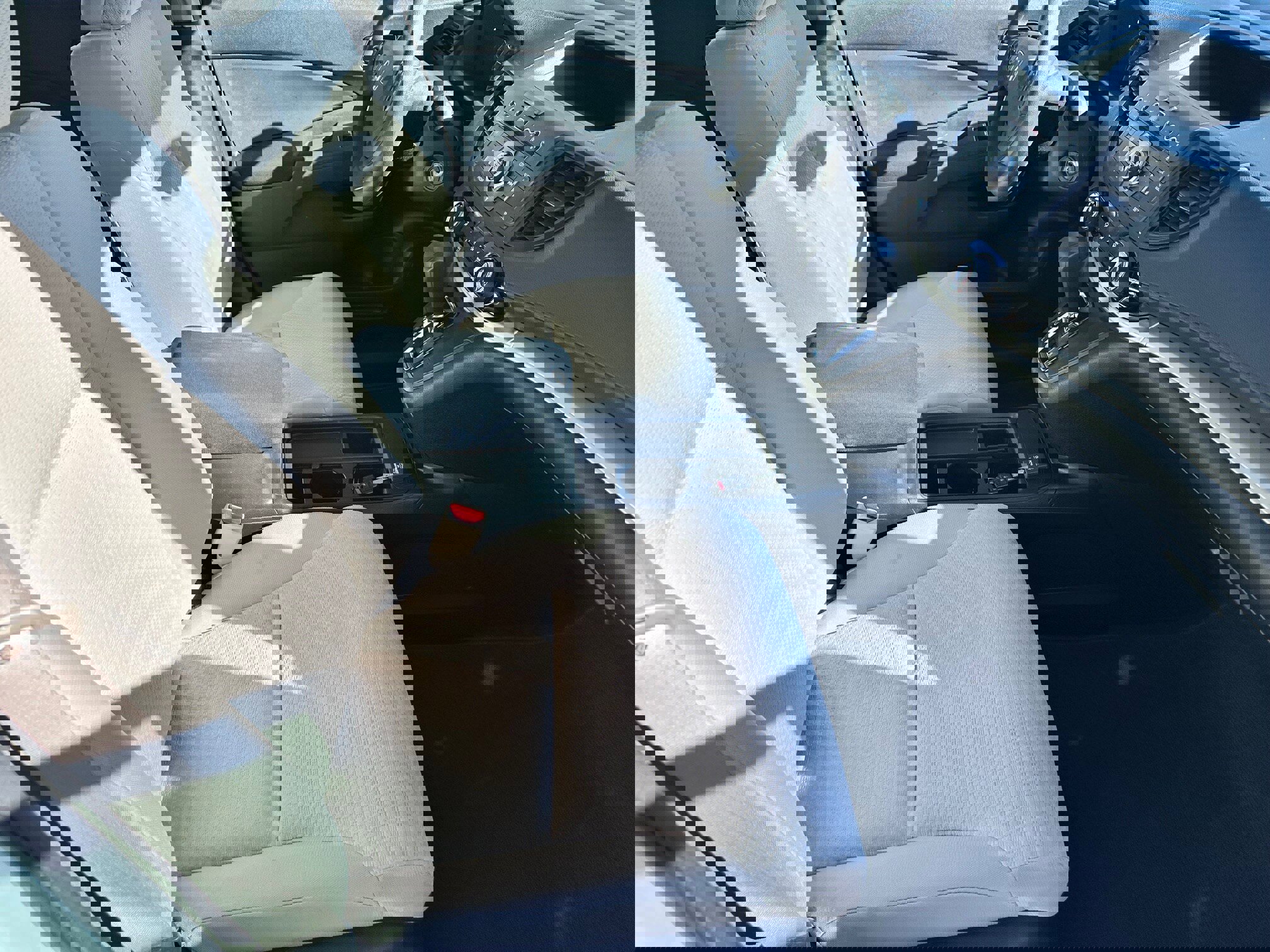 Used 2016 Honda CR-V LX image 10