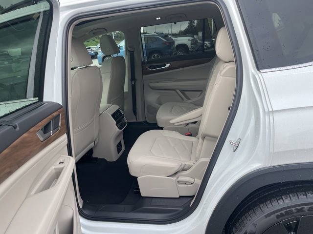 New 2026 Volkswagen Atlas SE image 24