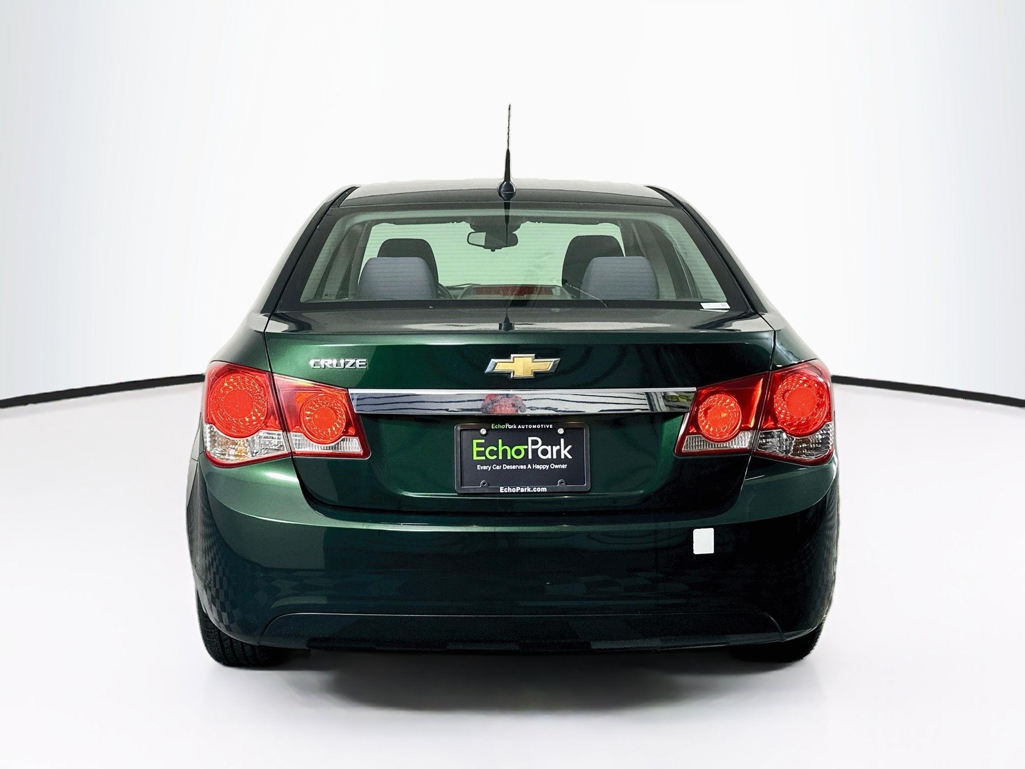 Used 2014 Chevrolet Cruze LS FWD image 7