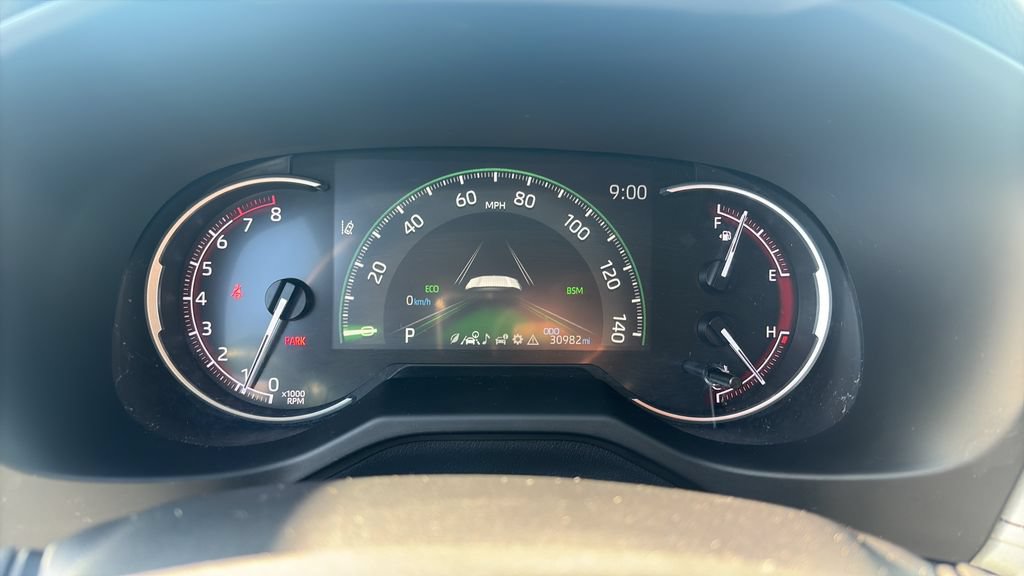 Used 2023 Toyota RAV4 XLE w/ Convenience Package FWD image 23