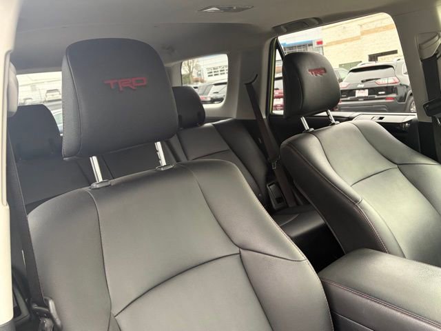 Used 2023 Toyota 4Runner TRD Off-Road Premium w/ Off Road Premium Plus Package image 28
