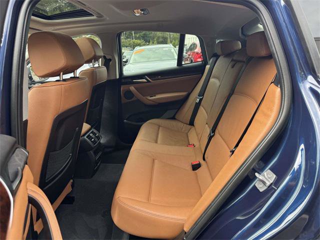 Used 2017 BMW X4 xDrive28i image 10