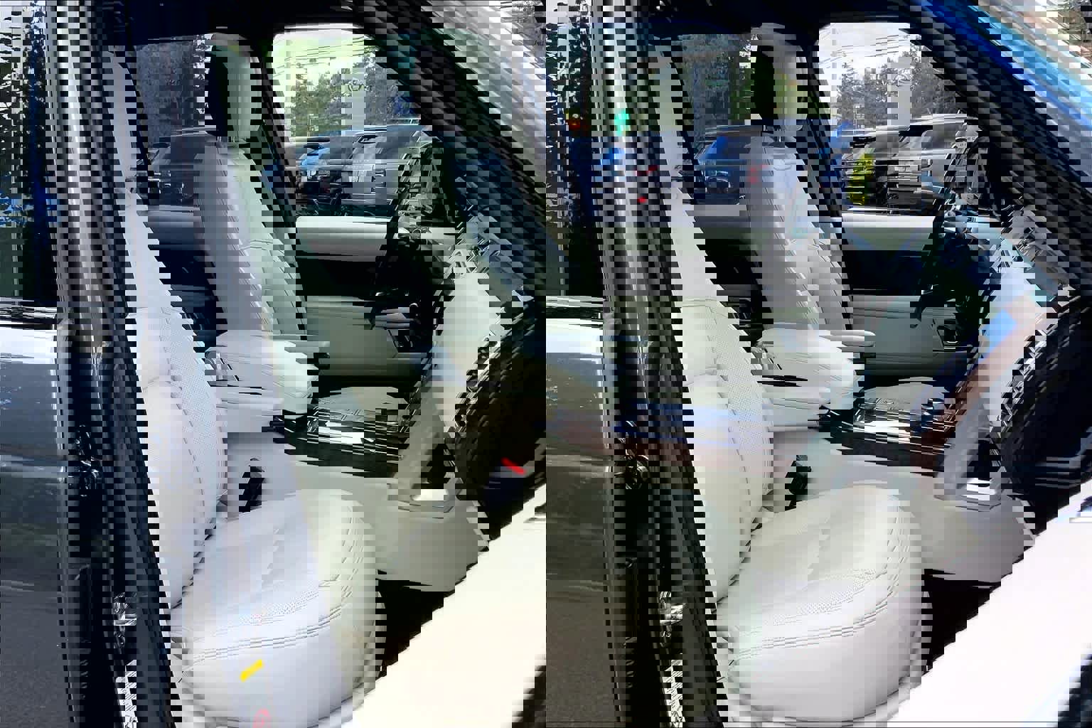 Used 2020 Land Rover Range Rover HSE AWD/4WD image 8