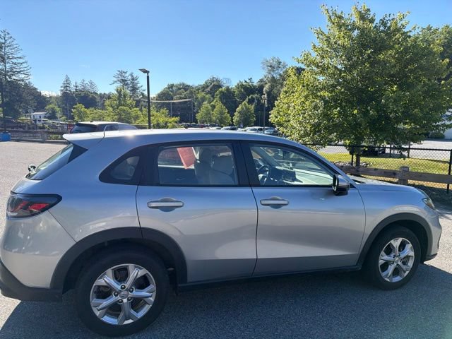 Certified 2023 Honda HR-V LX image 4