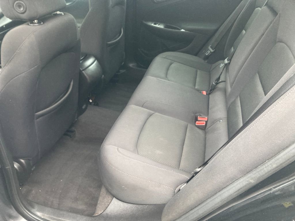 Used 2017 Chevrolet Malibu LS image 32